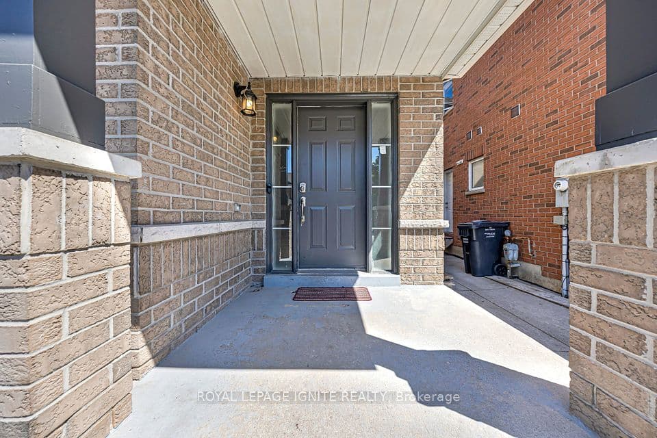 91 Albright Road, Brampton, ON L6X 5E3 – photo 2