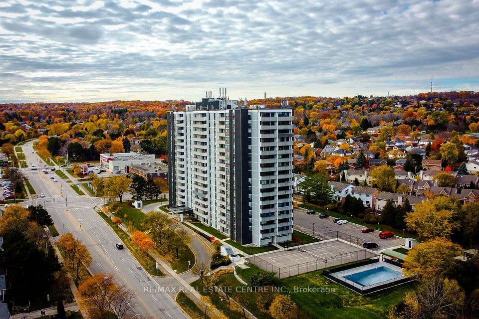 2055 Upper Middle Road 602, Burlington, ON L7P 3P4 – main photo
