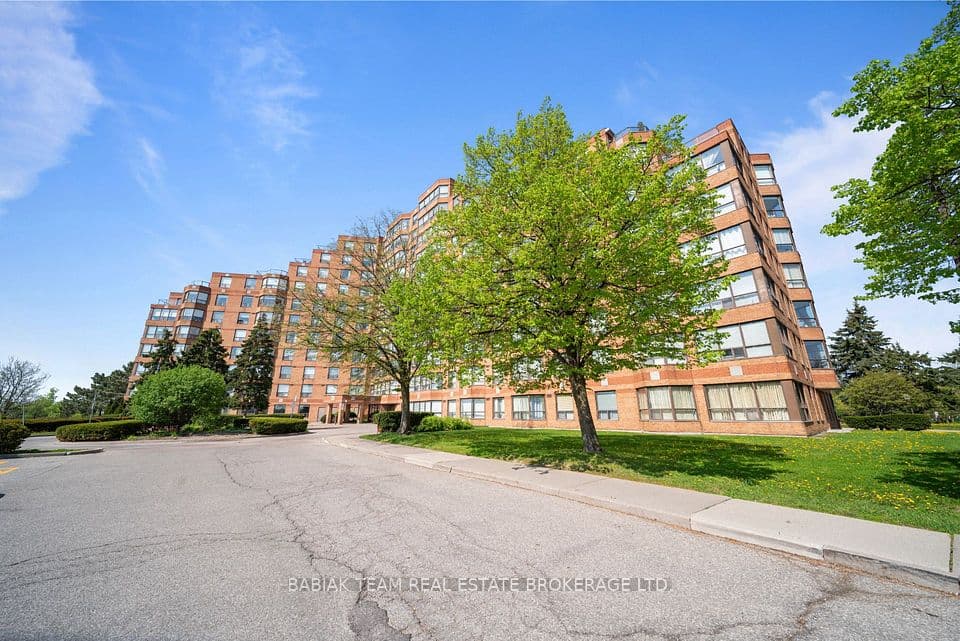 6 Humberline Drive 202, Toronto, ON M9W 6X8 – main photo