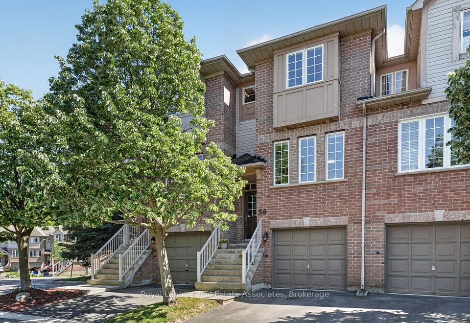 36 Palomino Trail 18, Halton Hills, ON L7G 6E9 – main photo