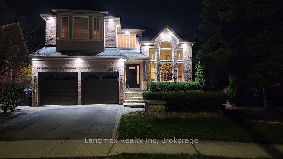 5423 Planter's Wood Court, Mississauga, ON L5M 5V6 – photo 2