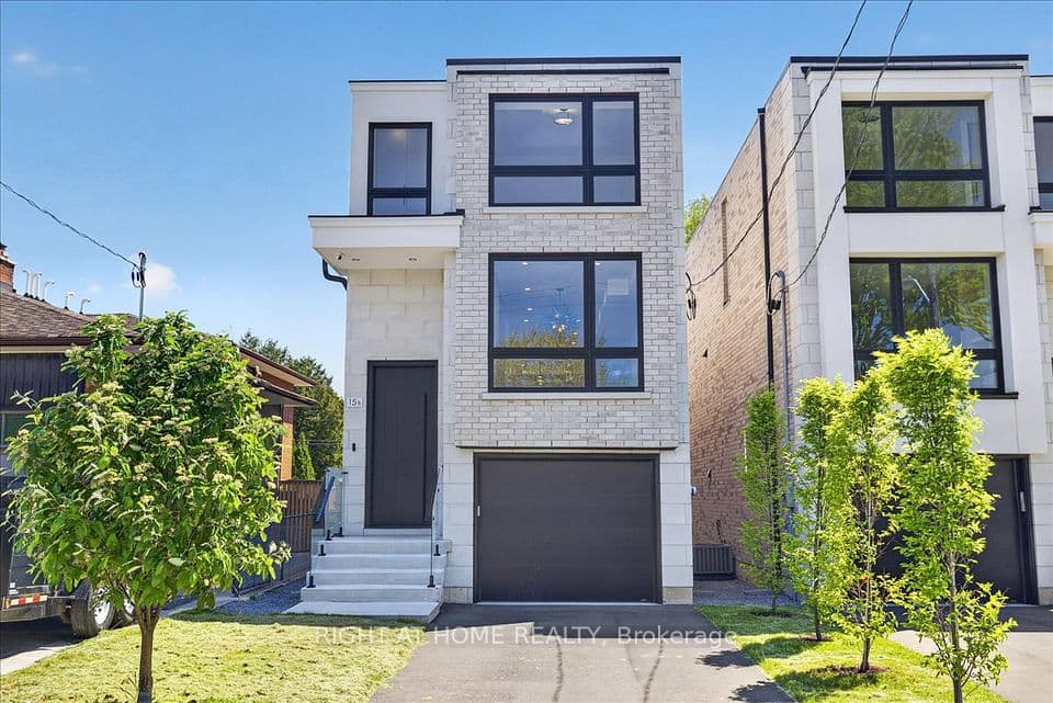 15B ROSEMEADE Avenue, Toronto, ON M8Y 3A2 – main photo