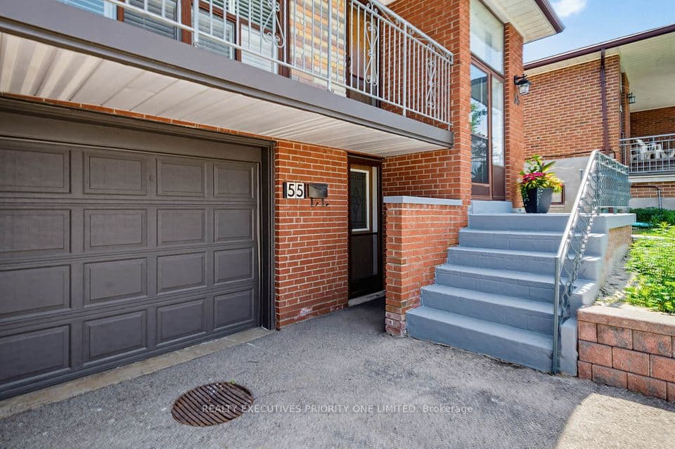55 Picaro Drive, Toronto, ON M3N 2B6 – photo 2