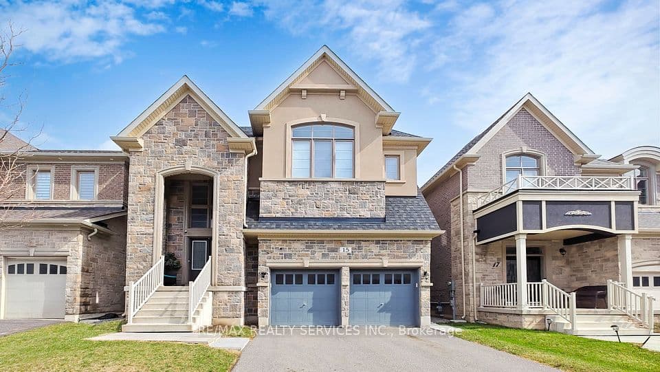 15 Rolling Rock Way, Brampton, ON L6Y 6H3 – main photo