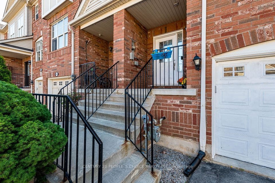 2880 Garnethill Way, Oakville, ON L6M 5E8 – photo 3