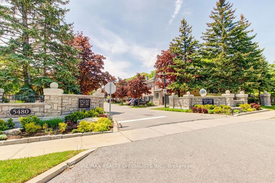 5480 Glen Erin Drive 66, Mississauga, ON L5M 5R3 – main photo