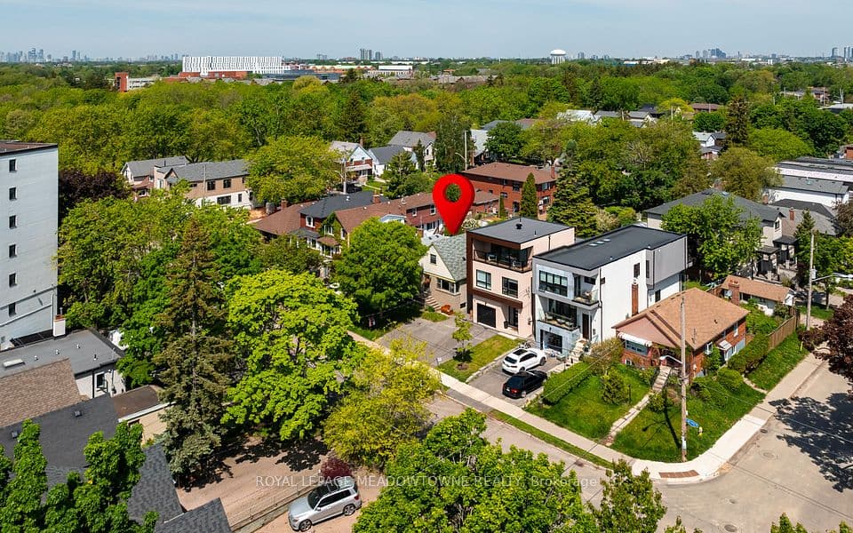 182 Lakeshore Drive, Toronto, ON M8V 2A9 – photo 2