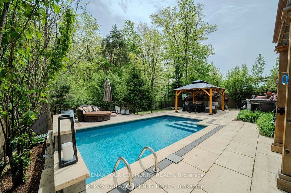 3447 Liptay Avenue, Oakville, ON L6M 0M7 – main photo