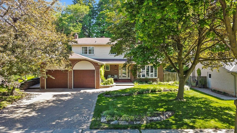 255 Spring Garden Road, Oakville, ON L6L 5H5 – photo 2