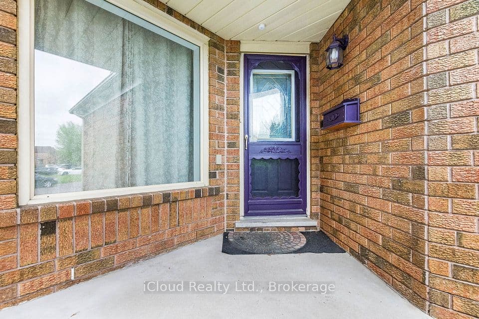 52 Buttercup Lane, Brampton, ON L6R 1N1 – photo 3