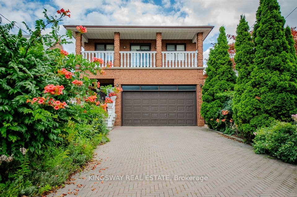 27 Mulholland Avenue, Toronto, ON M6A 2S1 – main photo