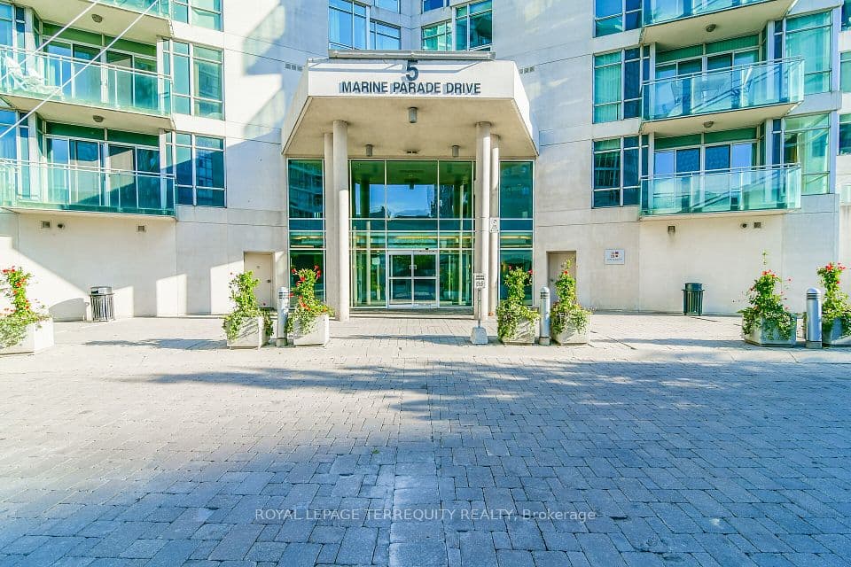 5 Marine Parade Drive 911, Toronto, ON M8V 4B4 – photo 2