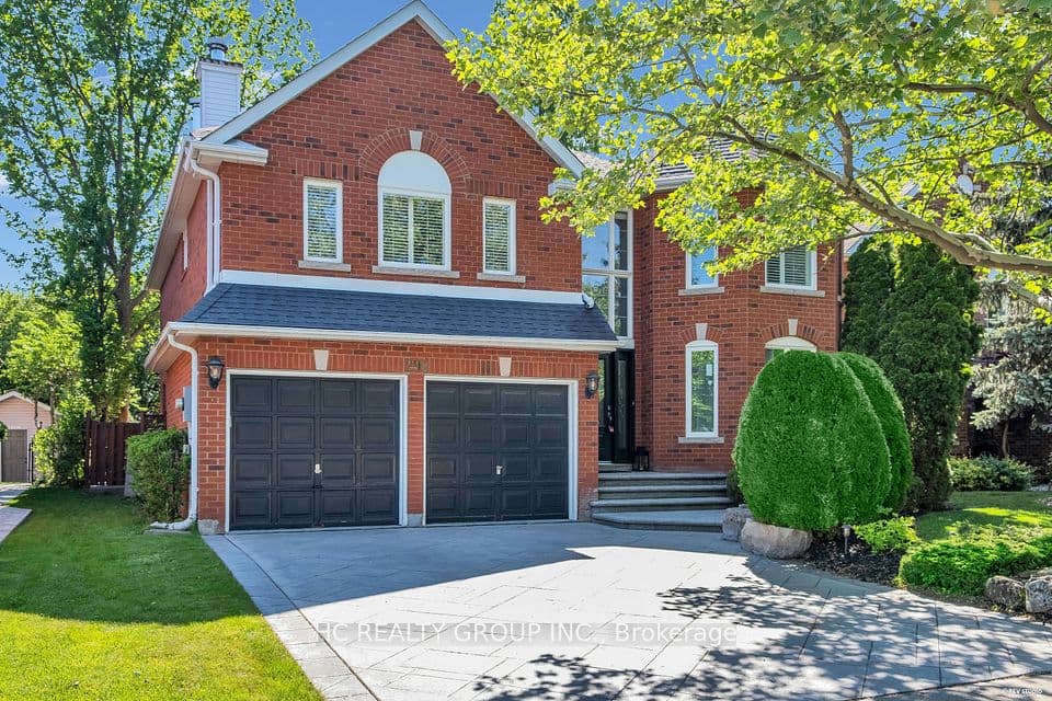 298 Northwood Drive, Oakville, ON L6M 1M7 – main photo
