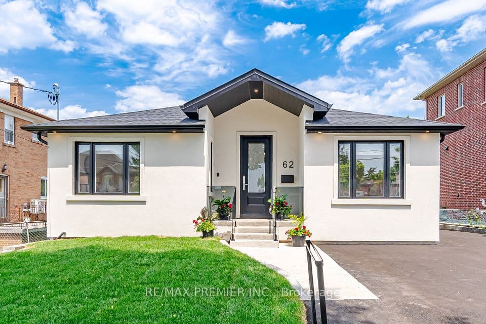 62 Flamborough Drive, Toronto, ON M6M 2R6 – main photo