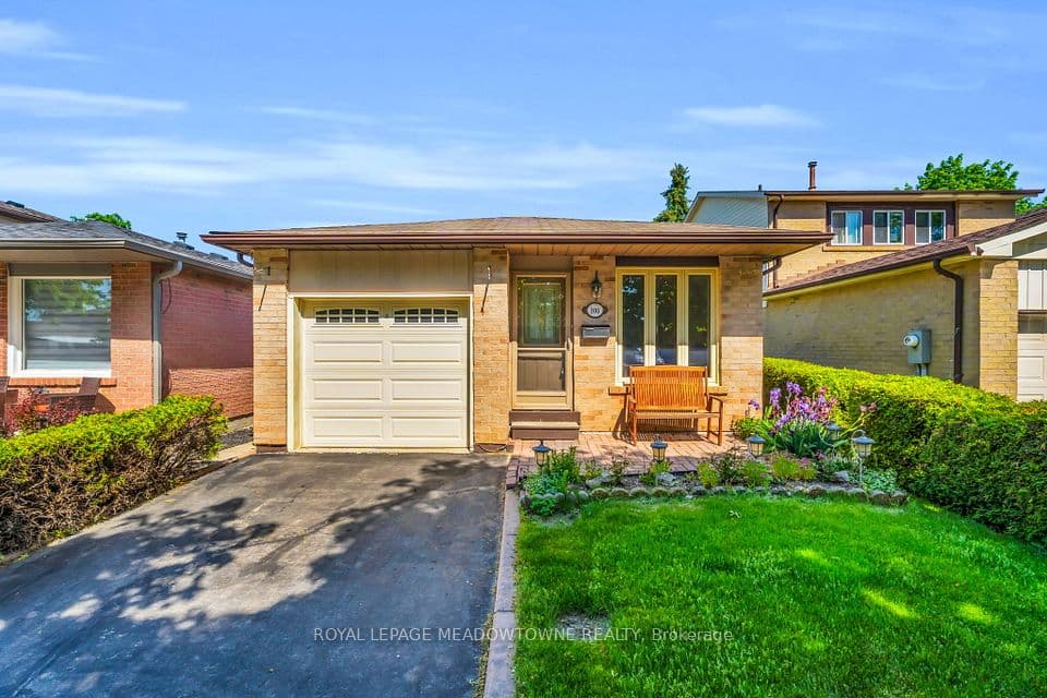100 Martindale Crescent, Brampton, ON L6X 2V1 – photo 3