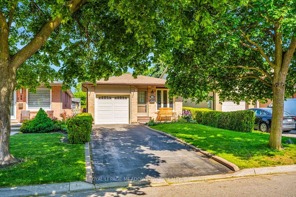 100 Martindale Crescent, Brampton, ON L6X 2V1 – main photo
