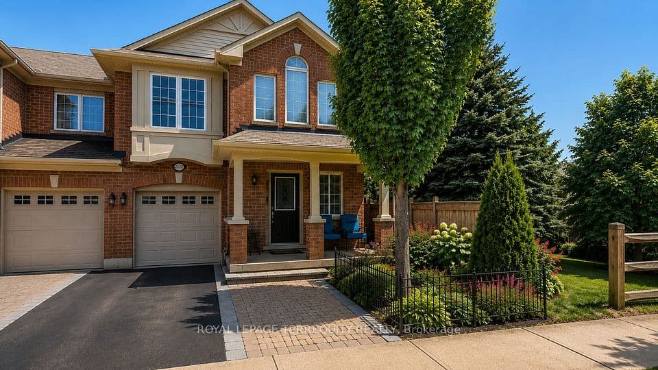 2223 Jillian Lane, Oakville, ON L6M 0G7 – main photo