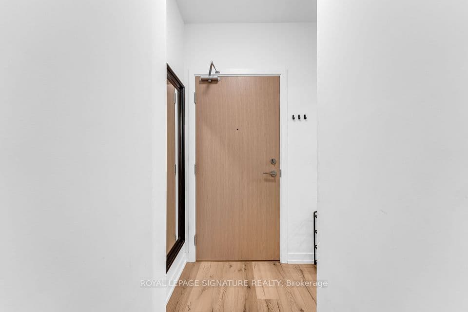 1195 The Queensway 317, Toronto, ON M8Z 1R6 – photo 2
