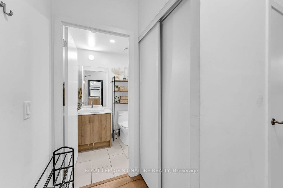 1195 The Queensway 317, Toronto, ON M8Z 1R6 – photo 3