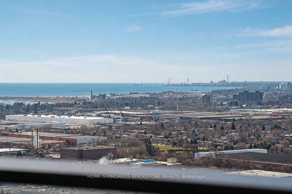 36 Zorra Street 3203, Toronto, ON M8Z 0G5 – photo 2