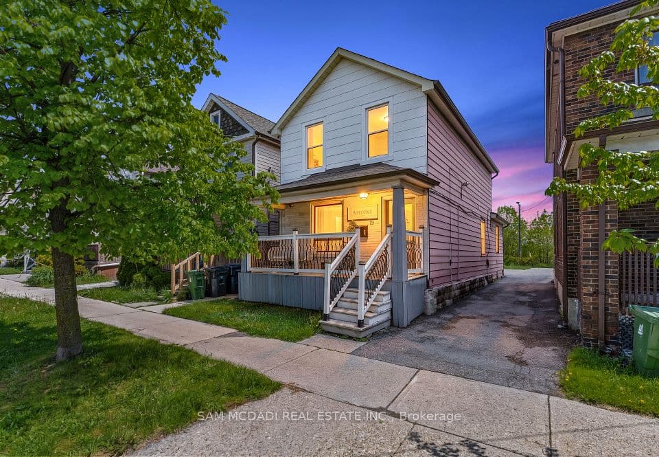 19 Toffee Court, Toronto, ON M8V 3B9 – main photo