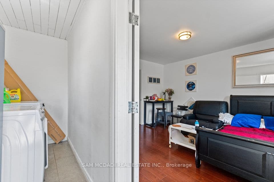 19 Toffee Court, Toronto, ON M8V 3B9 – photo 3