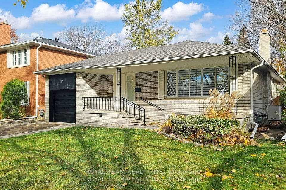 37 Markland Drive, Toronto, ON M9C 1M9 – photo 3