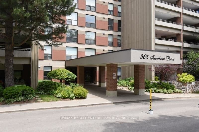 965 Inverhouse Drive #709, Mississauga, ON L5J 4B4 – main photo