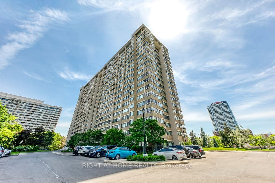 50 Elm Drive E 607, Mississauga, ON L5A 3X2 – main photo