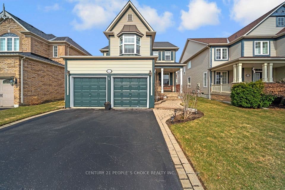 7107 Appletree Lane, Mississauga, ON L5W 1W5 – photo 2