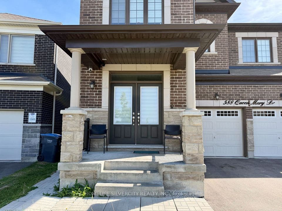 588 Queen Mary Drive, Brampton, ON L7A 5H5 – photo 2