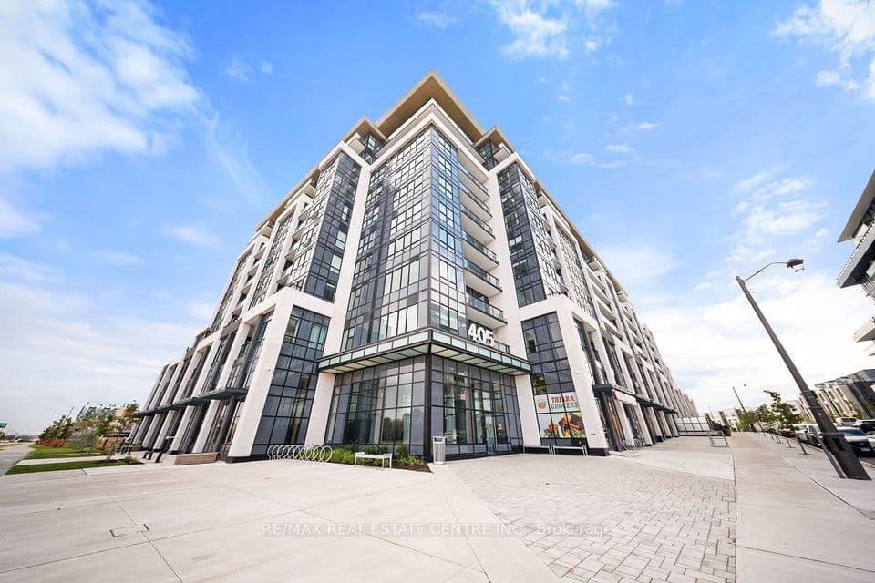 405 Dundas Street W 316, Oakville, ON L6M 4P9 – main photo