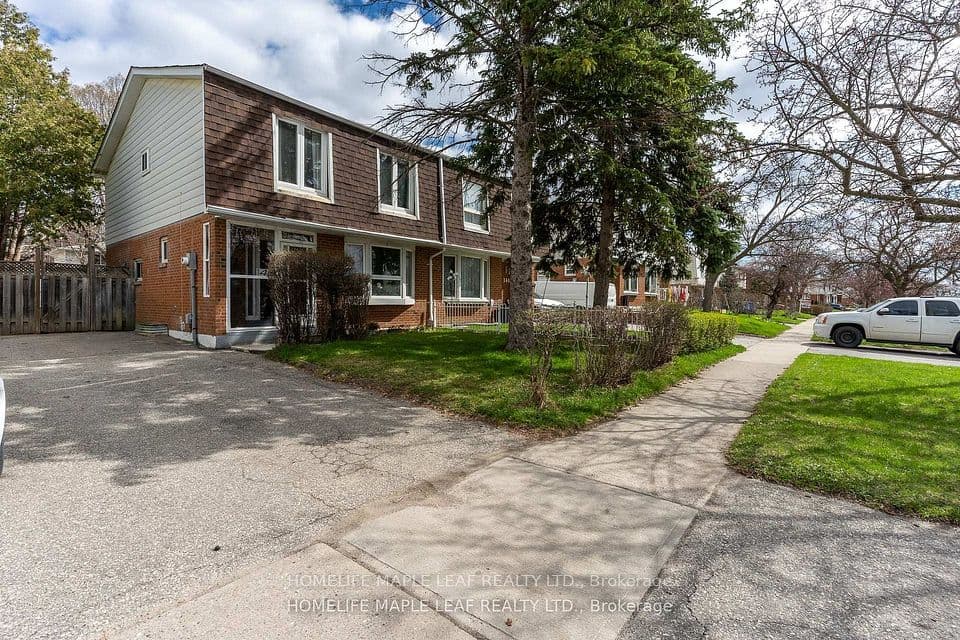 148 Hansen Road N, Brampton, ON L6V 2G6 – photo 2