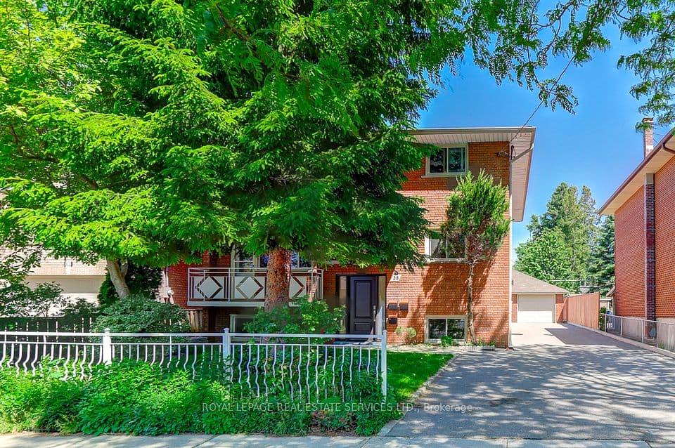 38 Jellicoe Avenue, Toronto, ON M8W 1W1 – photo 2