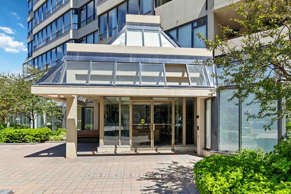 400 Webb Drive 1002, Mississauga, ON L5B 3Z7 – photo 2