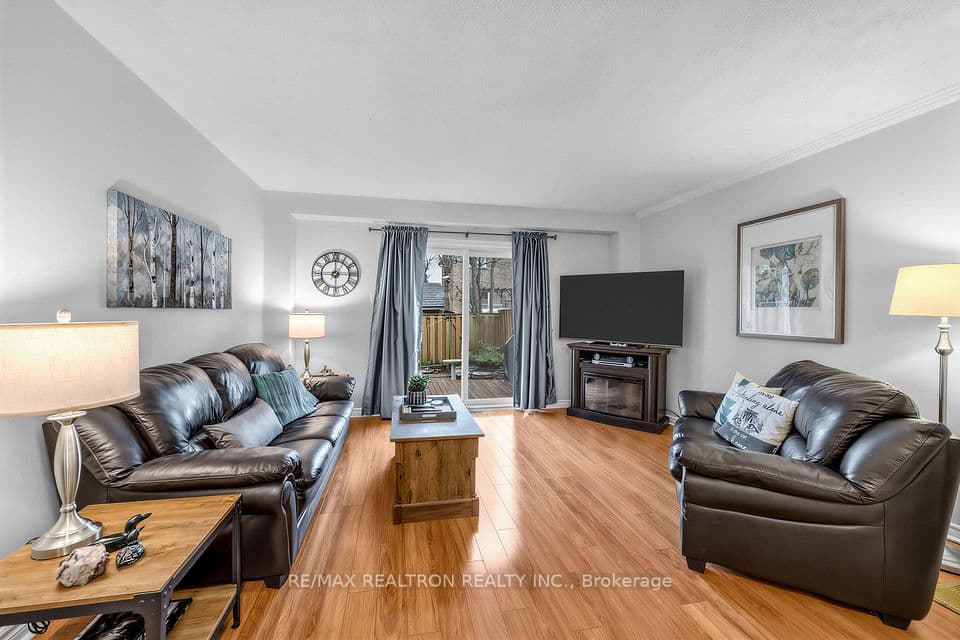 6699 Falconer Drive 1, Mississauga, ON L5N 2E3 – photo 3