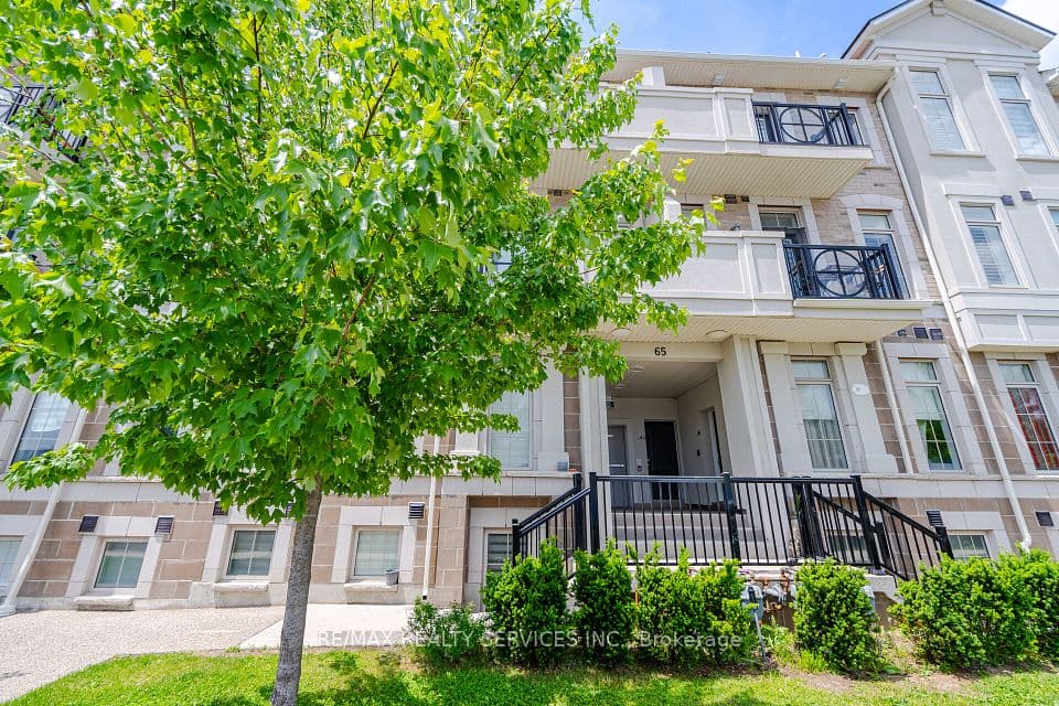 65 Armdale Road 48, Mississauga, ON L4Z 0C7 – main photo