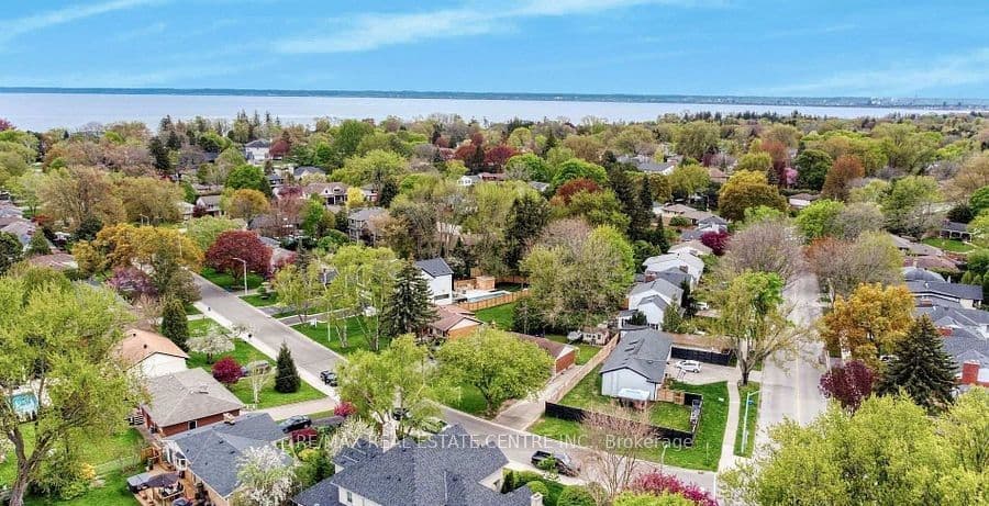 314 Strathcona Drive, Burlington, ON L7L 2E1 – main photo