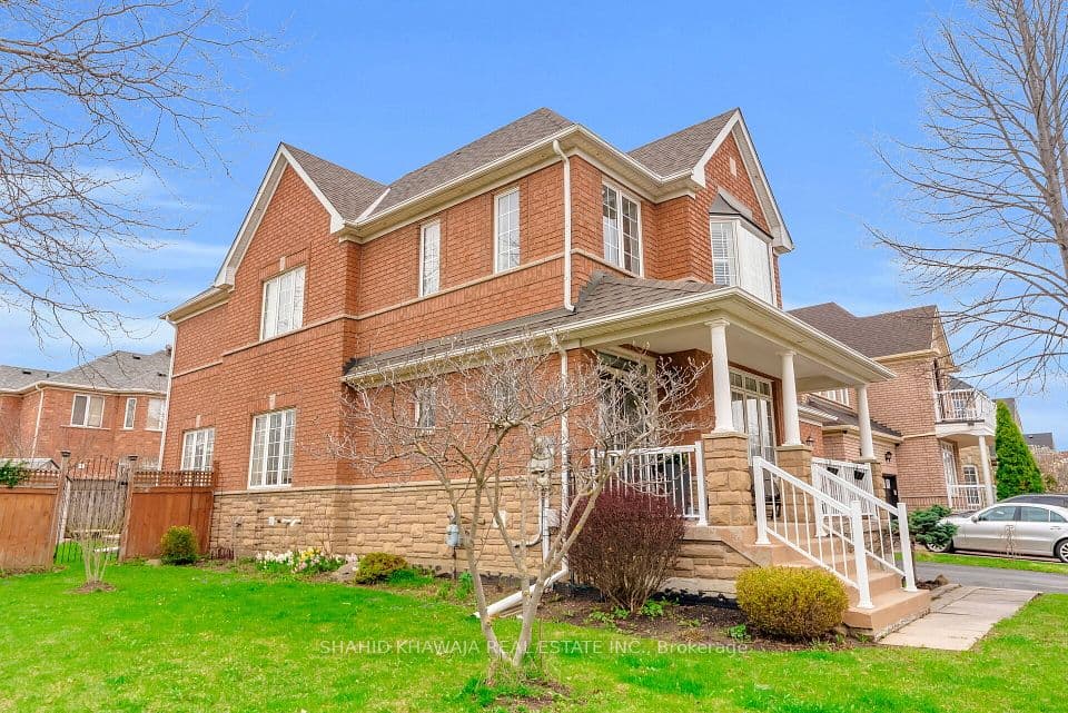 4786 St. Martin Mews, Mississauga, ON L5M 7K1 – photo 3