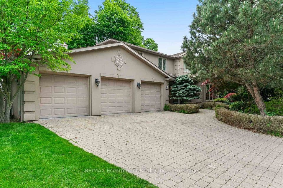 2372 Carrington Place, Oakville, ON L6J 5P4 – main photo