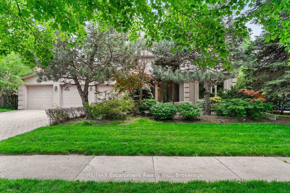 2372 Carrington Place, Oakville, ON L6J 5P4 – photo 2