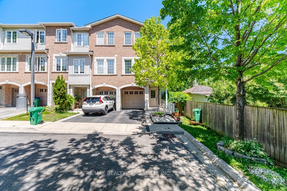3071 Treadwells Drive 1, Mississauga, ON L4X 1L5 – main photo