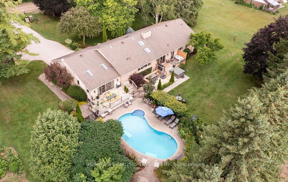 3585 Boston Mills Road, Caledon, ON L7C 0N6 – main photo