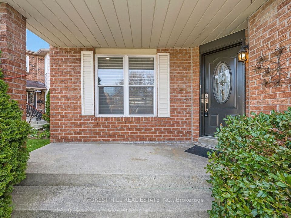 4174 Rossland Crescent, Mississauga, ON L5L 4B5 – photo 3