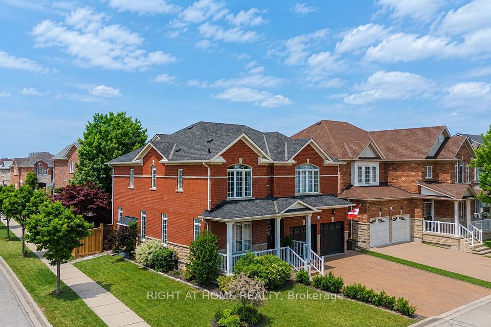 1021 Hemstreet Crescent, Milton, ON L9T 6S2 – photo 2