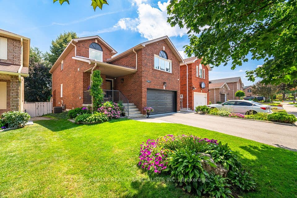 5612 Shillington Drive, Mississauga, ON L5R 3N4 – photo 2