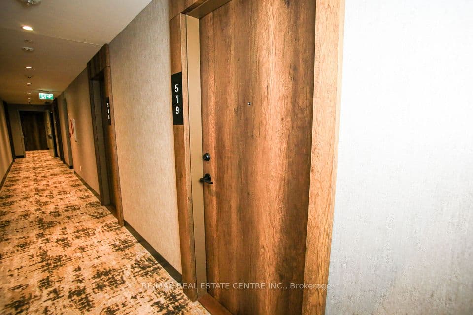 251 Manitoba Street 519, Toronto, ON M8Y 0C7 – photo 3