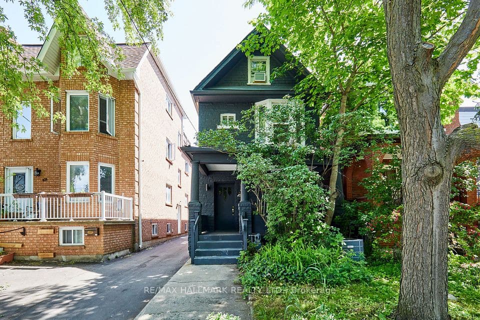 837 Gladstone Avenue, Toronto, ON M6H 3J7 – photo 2