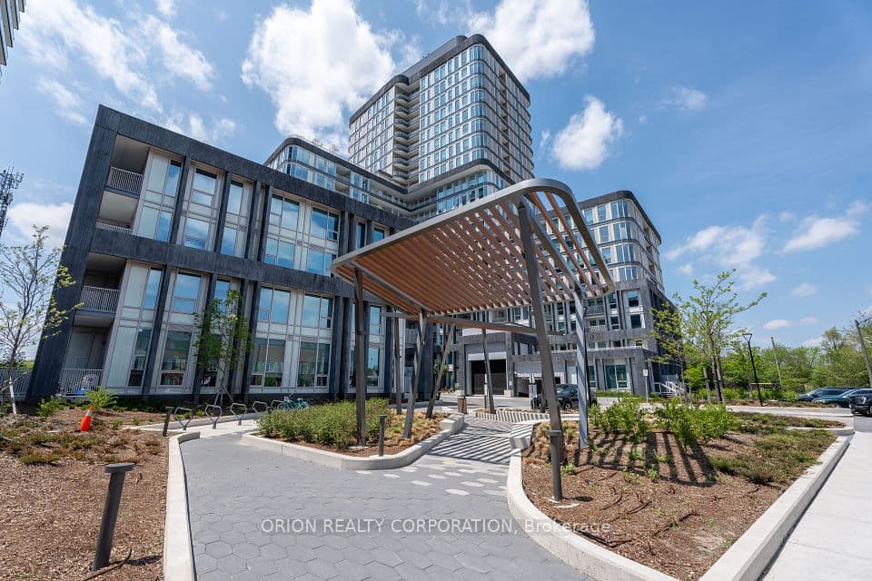 3240 William Coltson Avenue 308, Oakville, ON L6H 8C8 – main photo