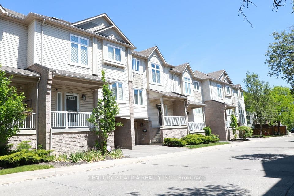 7101 Branigan Gate 26, Mississauga, ON L5N 7S2 – main photo